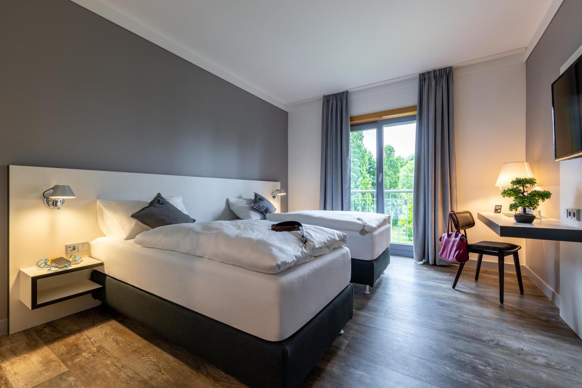 Hotel Leipheim Sued Extérieur photo