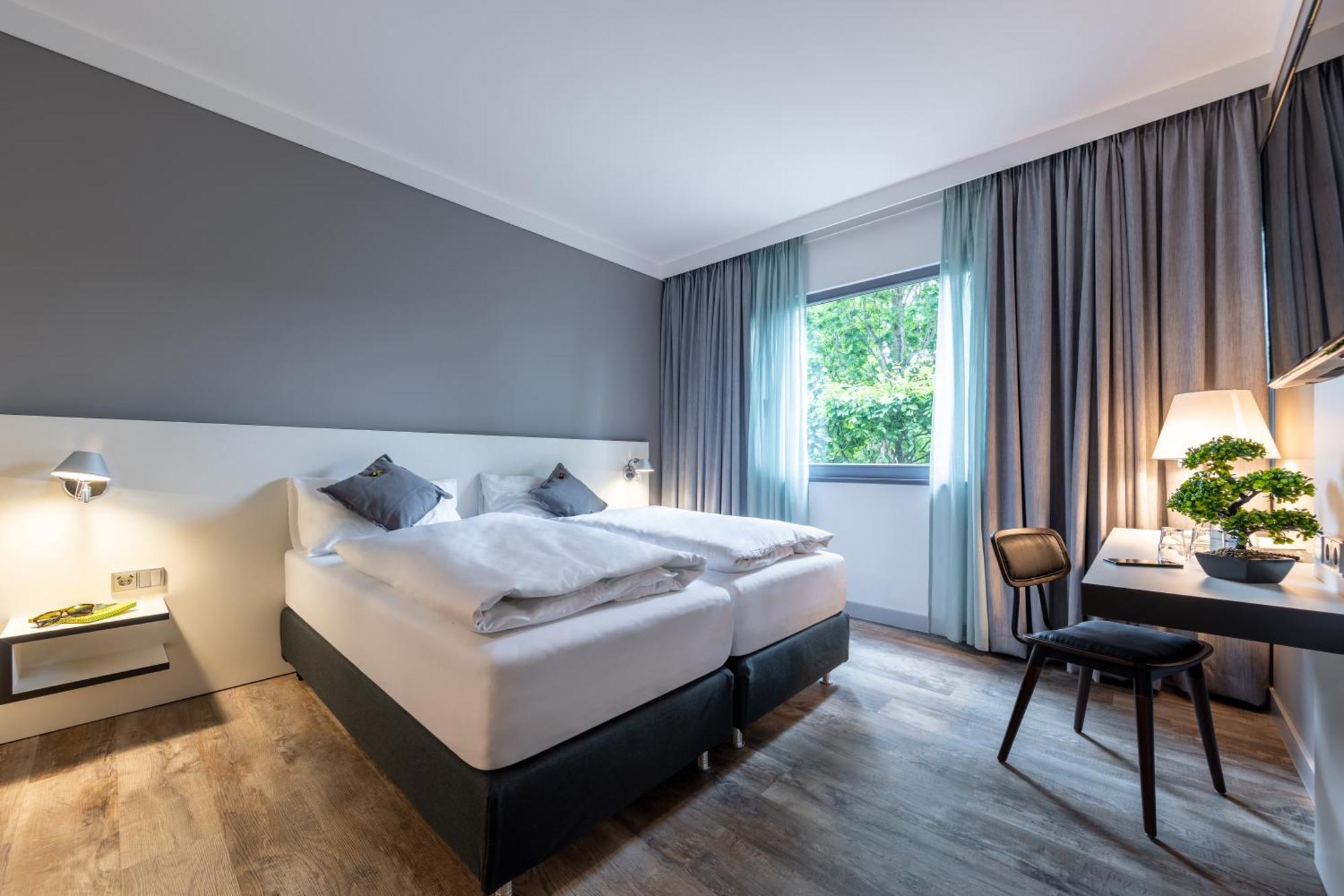 Hotel Leipheim Sued Extérieur photo